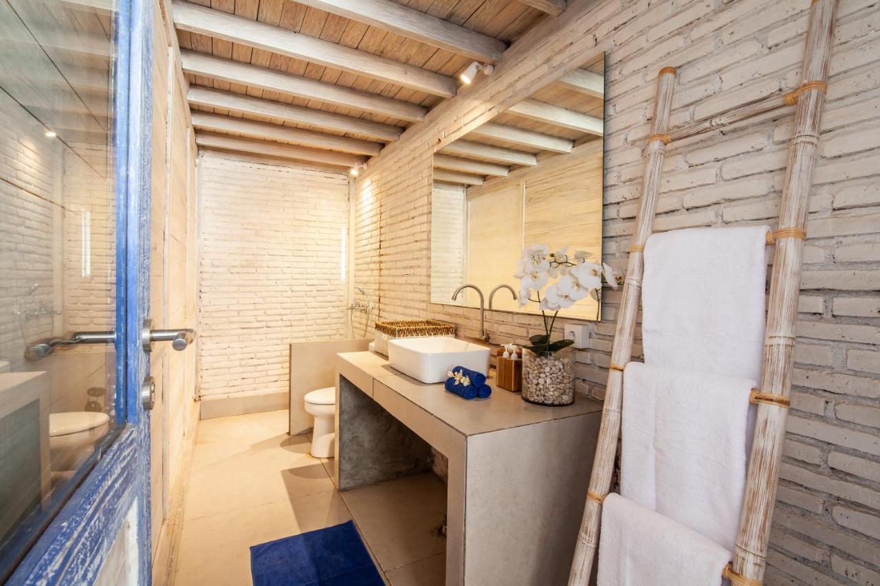 Mesari Beach Hut Seminyak ภายนอก รูปภาพ